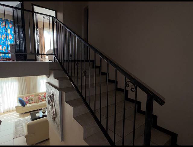 3 BEDROOM HOUSE FOR SALE IN MULBARTON